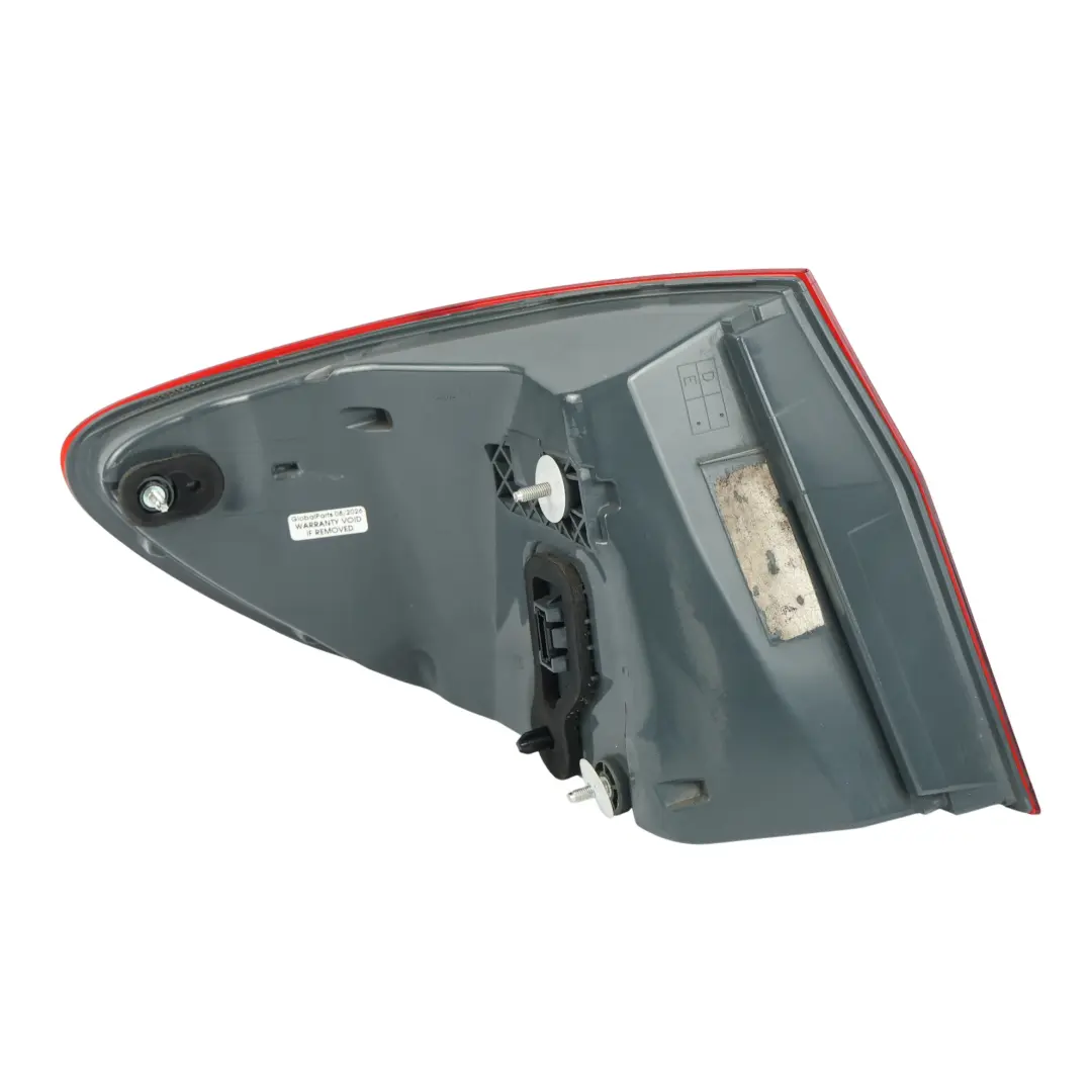 BMW F10 LCI Lampa Tylna W Błotniku Prawa - SKU 7306162-3 - Numer Części 7306162