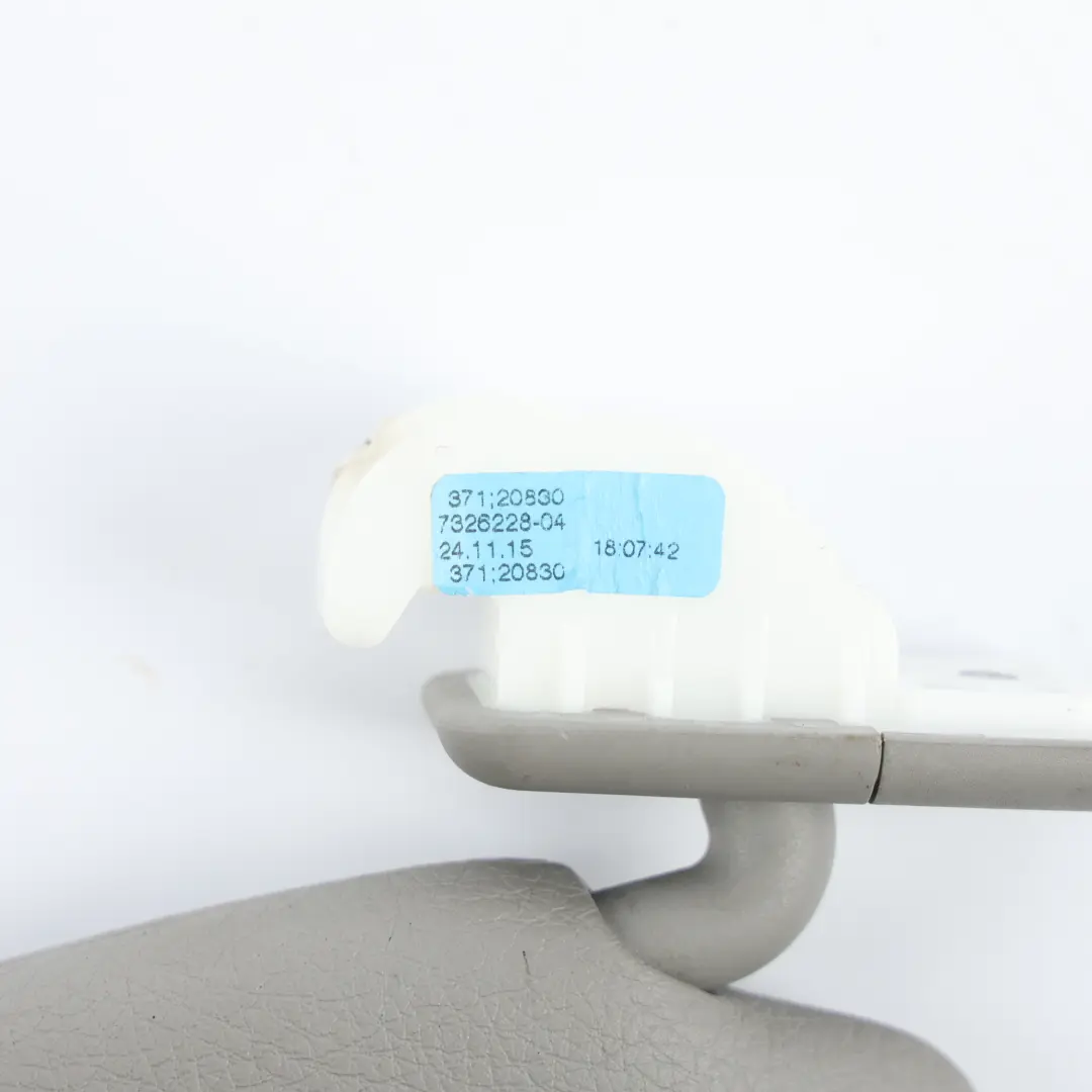 Cubierta Visera Sol Gris Derecha para BMW F20 F21 F22 F30 F31 F34 con número de pieza 7325410 BMW F20 F21 F22 F30 F31 F34 Cubierta Visera Sol Gris Derecha - SKU 7325410 - Número de pieza 7325410