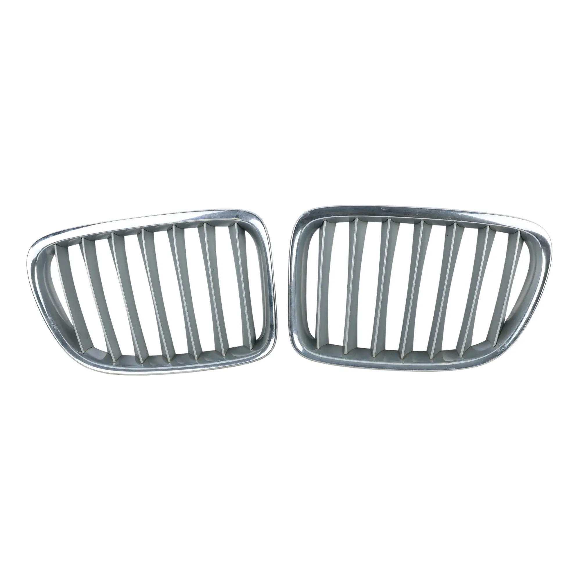 BMW E84 Front Bumper Ornamental Kidney Grille Set Left Right N/O/S 7347669