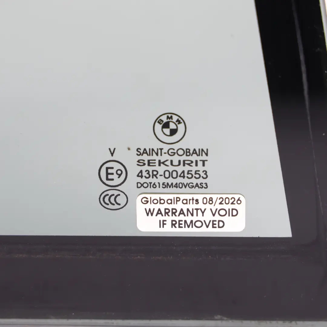 Vitres Fixes Arrière Droite Triangle SSG Noir AS3 pour BMW X5 F15 Porte à propos du numéro de pièce 7289686 BMW X5 F15 Porte Vitres Fixes Arrière Droite Triangle SSG Noir AS3 - SKU 7289686 - Numéro de pièce 7289686