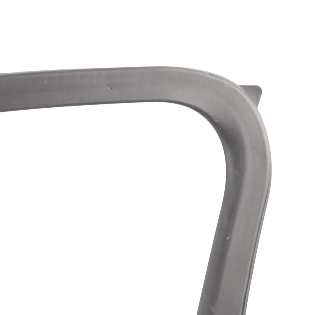 Door Window Frame Cover Surround Trim Panel Front Right O/S to BMW F40 with Part number 7464800 BMW F40 Door Window Frame Cover Surround Trim Panel Front Right O/S - SKU 7464800 - Part number 7464800