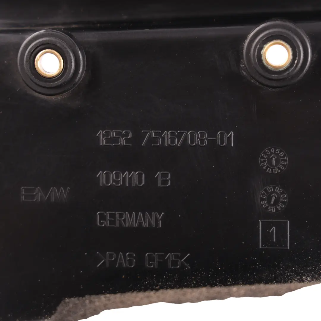ECU Fuse Box Case Housing 3.0 Diesel to Land Rover Range Rover L322 with Part number 7516708 Land Rover Range Rover L322 ECU Fuse Box Case Housing 3.0 Diesel - SKU 7516708 - Part number 7516708