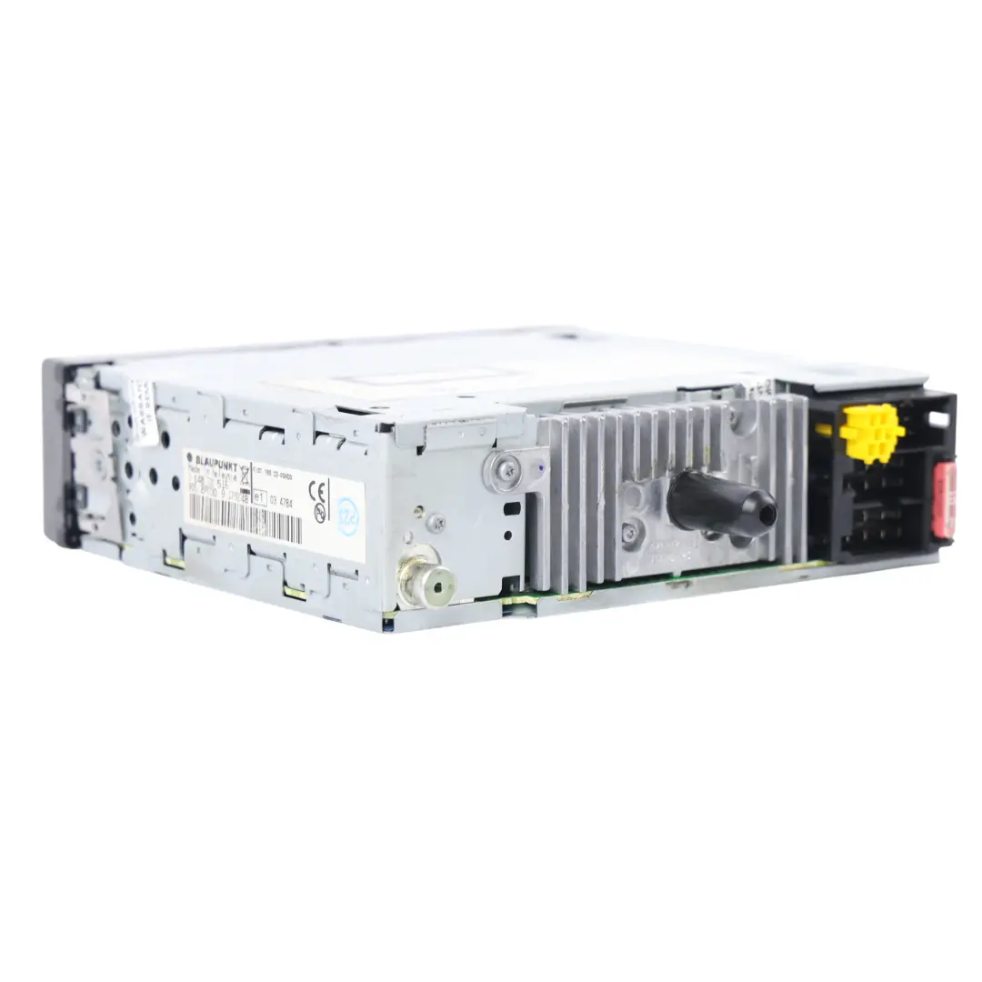 MK2 Stereo CD Player Radio Blaupunkt für Fiat Panda mit Teilenummer 7648730516 Fiat Panda MK2 Stereo CD Player Radio Blaupunkt - SKU 7648730516 - Teilenummer 7648730516