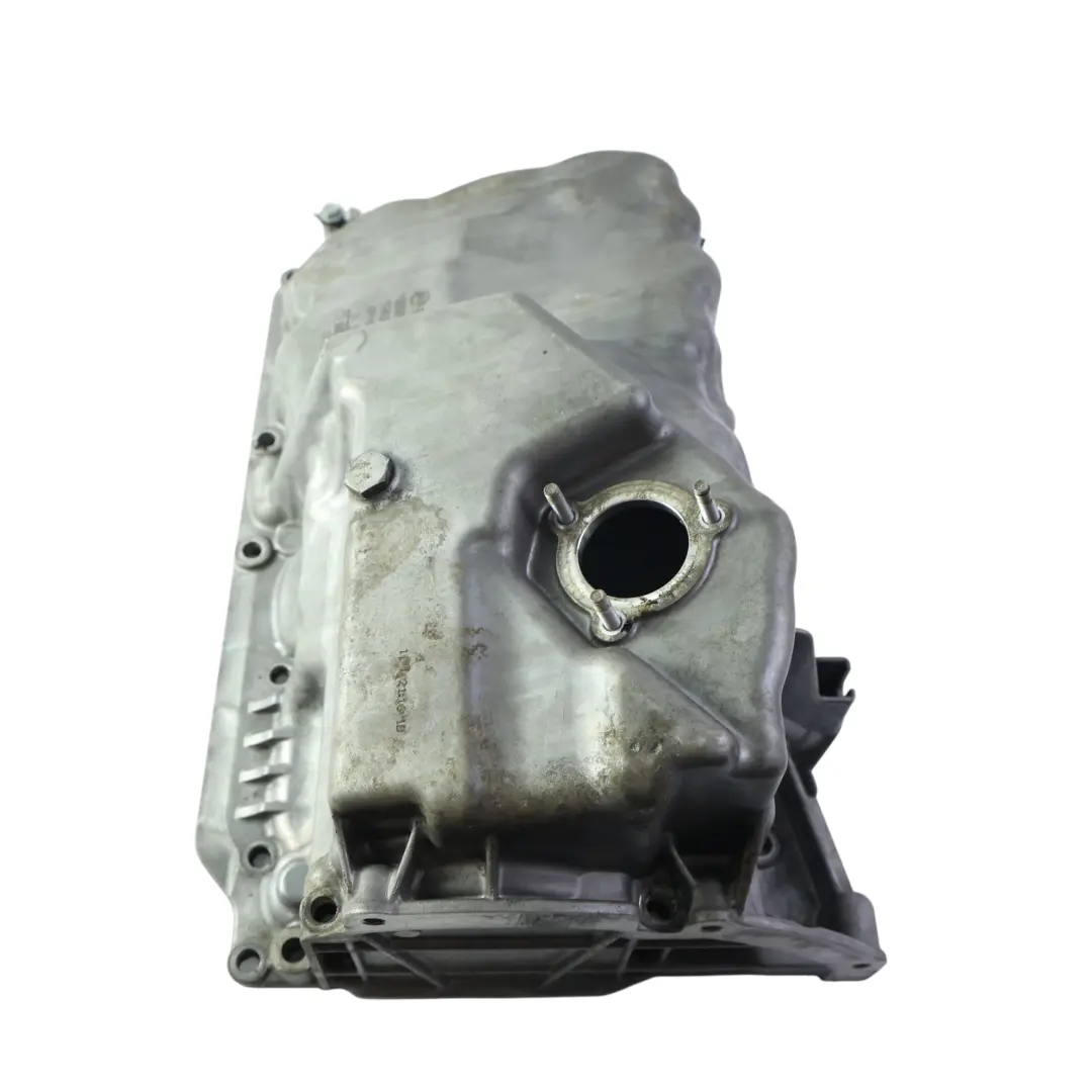 Oil Sump Pan 2.0 Diesel N47 to BMW F10 F20 F30 Engine with Part number 7812360 BMW F10 F20 F30 Engine Oil Sump Pan 2.0 Diesel N47 - SKU 7812360 - Part number 7812360