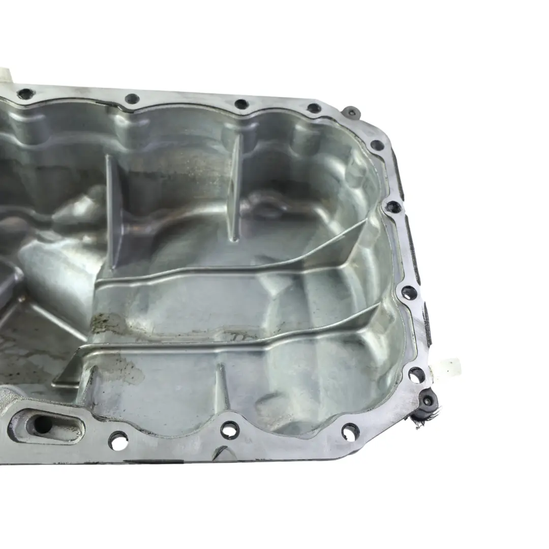 Cárter Aceite Motor 2.0 Diesel N47 para BMW F10 F20 F30 con número de pieza 7812360 BMW F10 F20 F30 Cárter Aceite Motor 2.0 Diesel N47 - SKU 7812360 - Número de pieza 7812360