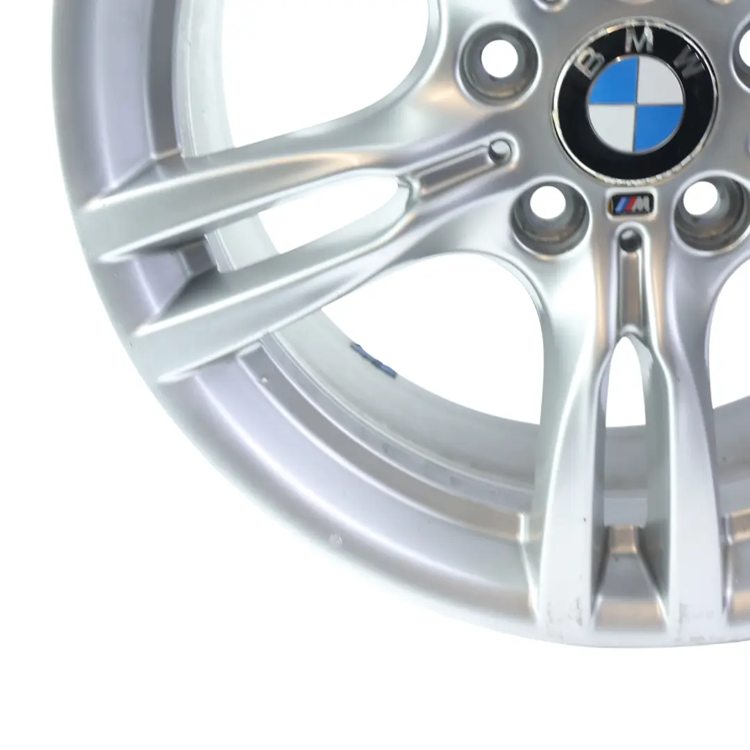 Posteriore AlluMini o Cerchione IN Lega 18 " 8,5J ET: 47 M. per BMW F30 F31 con numero di parte 7845881 BMW F30 F31 Posteriore AlluMini o Cerchione IN Lega 18 " 8,5J ET: 47 M. - SKU 7845881-1 - Numero di parte 7845881