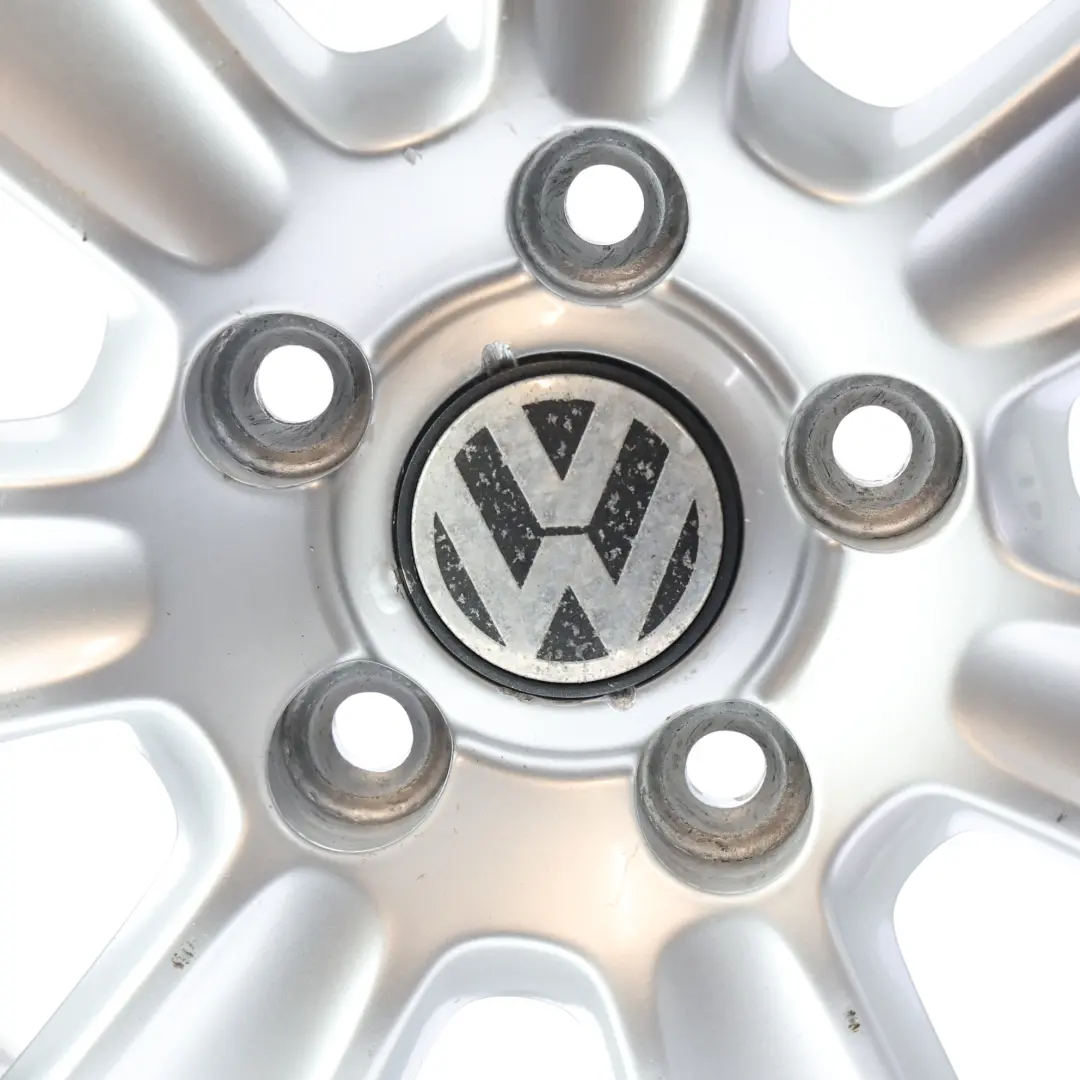 Rim Alloy Silver 16" 6,5J ET:51 to Volkswagen Transporter T5 Wheel with Part number 7H0601025K Volkswagen Transporter T5 Wheel Rim Alloy Silver 16" 6,5J ET:51 - SKU 7H0601025K-2 - Part number 7H0601025K