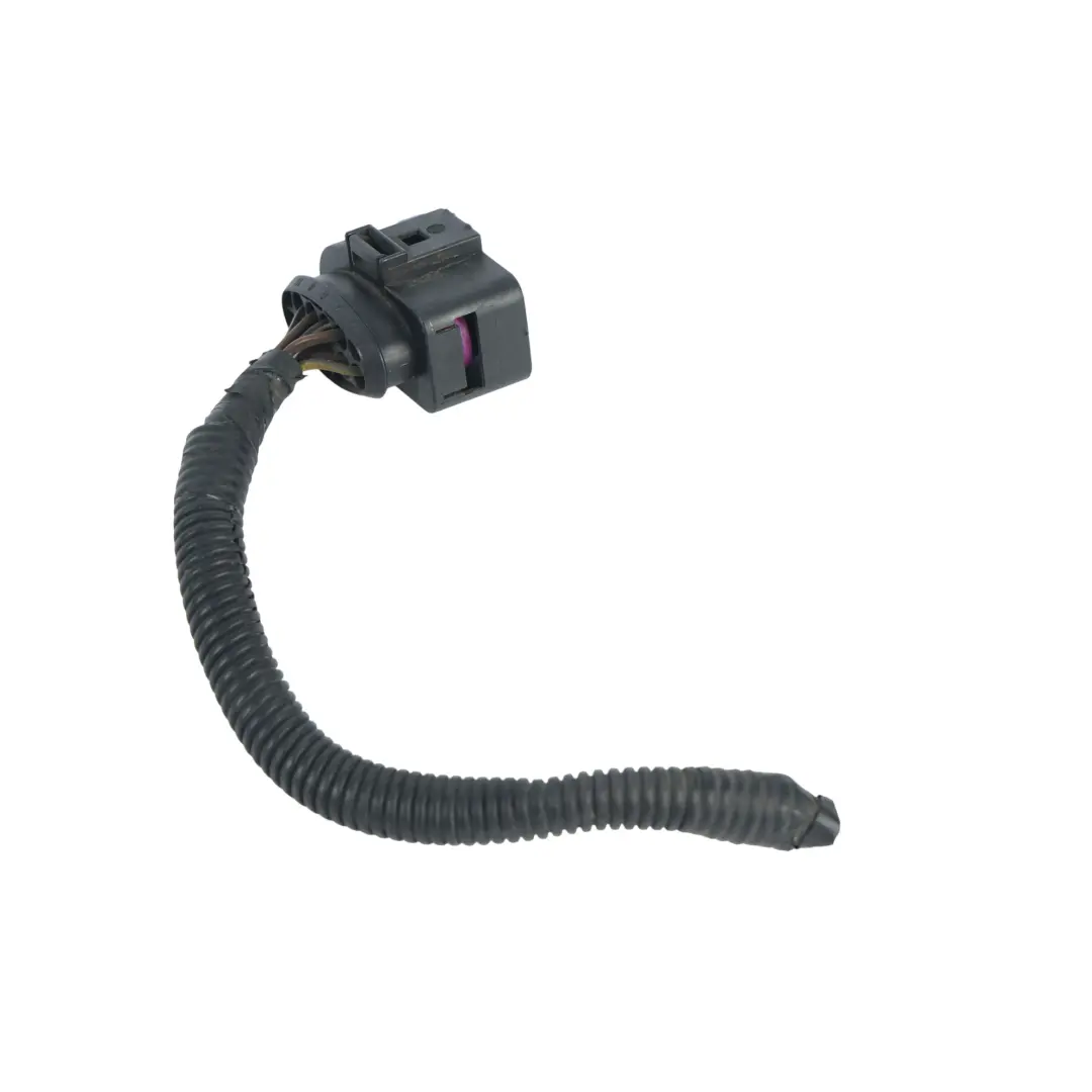 Headlight Lamp Plug Socket Wiring Front Left N/S to VW Transporter T5 with Part number 7H2941015N VW Transporter T5 Headlight Lamp Plug Socket Wiring Front Left N/S - SKU 7H2941015N-2 - Part number 7H2941015N