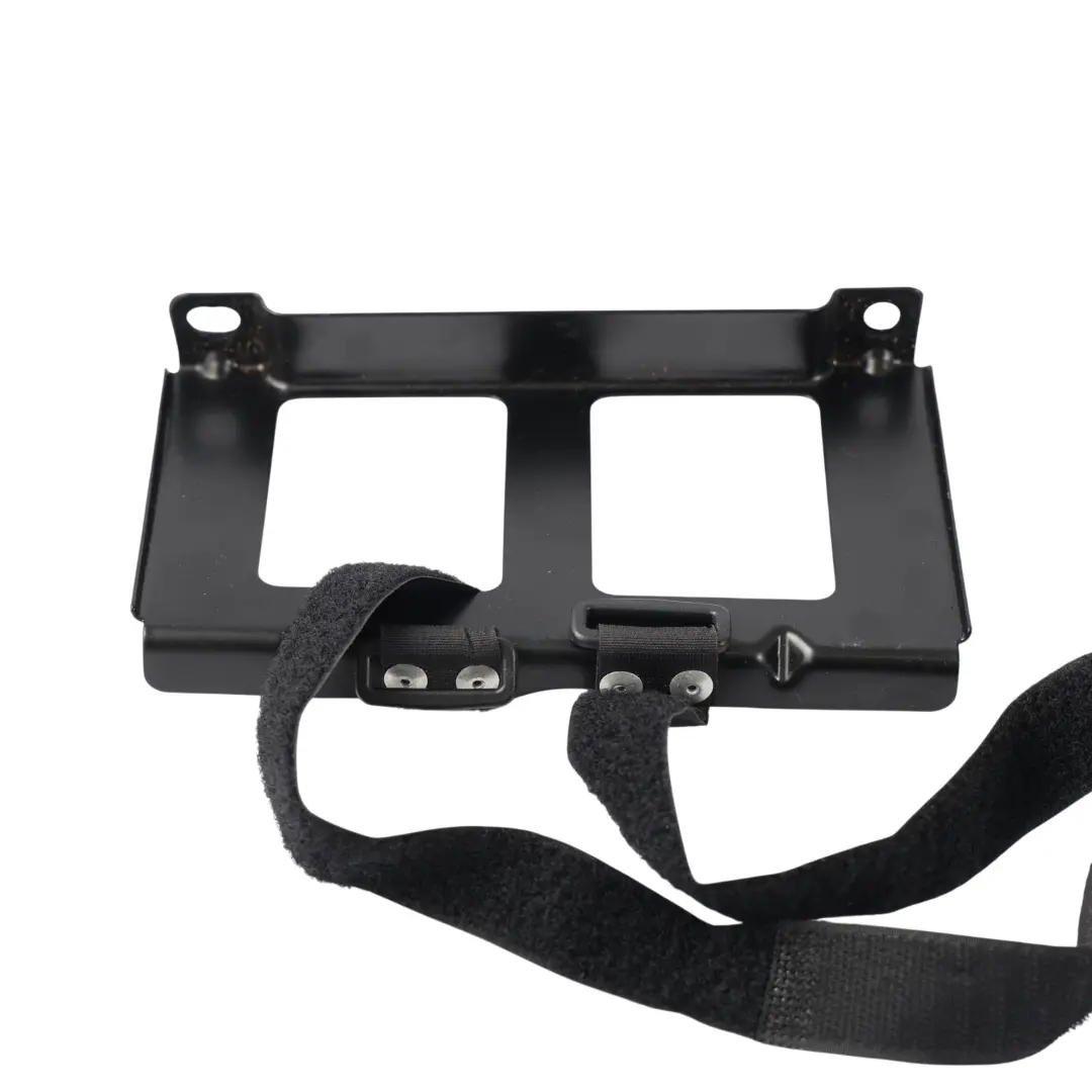Porsche Cayenne 955 Staffa Supporto Cric Pannello Bagagliaio - SKU 7L0012130A - Numero di parte 7L0012130A