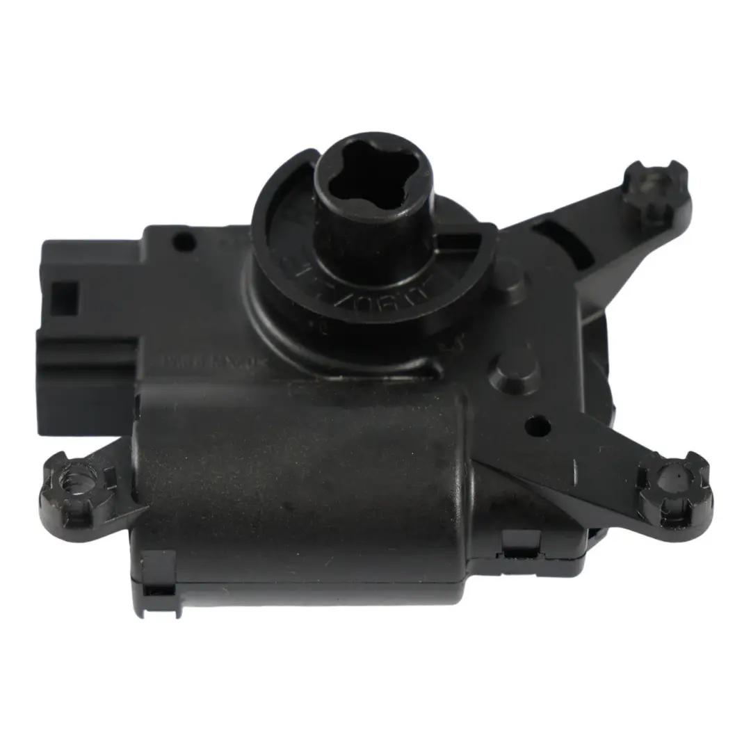 Heater Matrix A/C Climate Control Servomotor to Audi Q7 4L Rear with Part number 7L0907512H Audi Q7 4L Rear Heater Matrix A/C Climate Control Servomotor - SKU 7L0907512H - Part number 7L0907512H