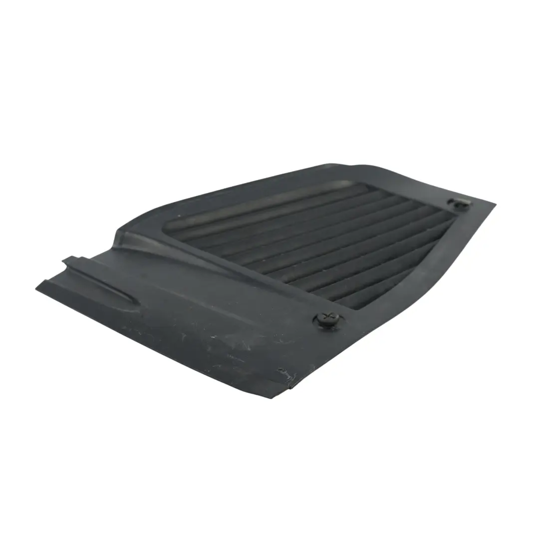 Panel Cubierta Compartimento Motor Derecho para Porsche Cayenne 9PA con número de pieza 7L5819730A Porsche Cayenne 9PA Panel Cubierta Compartimento Motor Derecho - SKU 7L5819730A - Número de pieza 7L5819730A