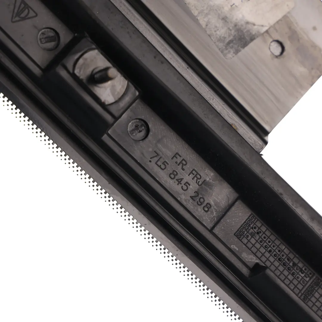 Porsche Cayenne 9PA Rear Window Quarter Glass Fixed Right O/S AS2 - SKU 7L5845298AF - Part number 7L5845298AF