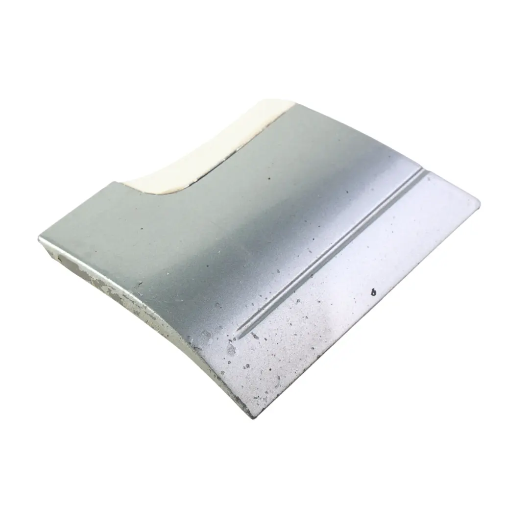 Panel Boczny Owiewka Lewy 7L5854959G do Porsche Cayenne 9PA o numerze 7L5854959G-SAL Porsche Cayenne 9PA Panel Boczny Owiewka Lewy 7L5854959G - SKU 7L5854959G-SAL - Numer Części 7L5854959G-SAL