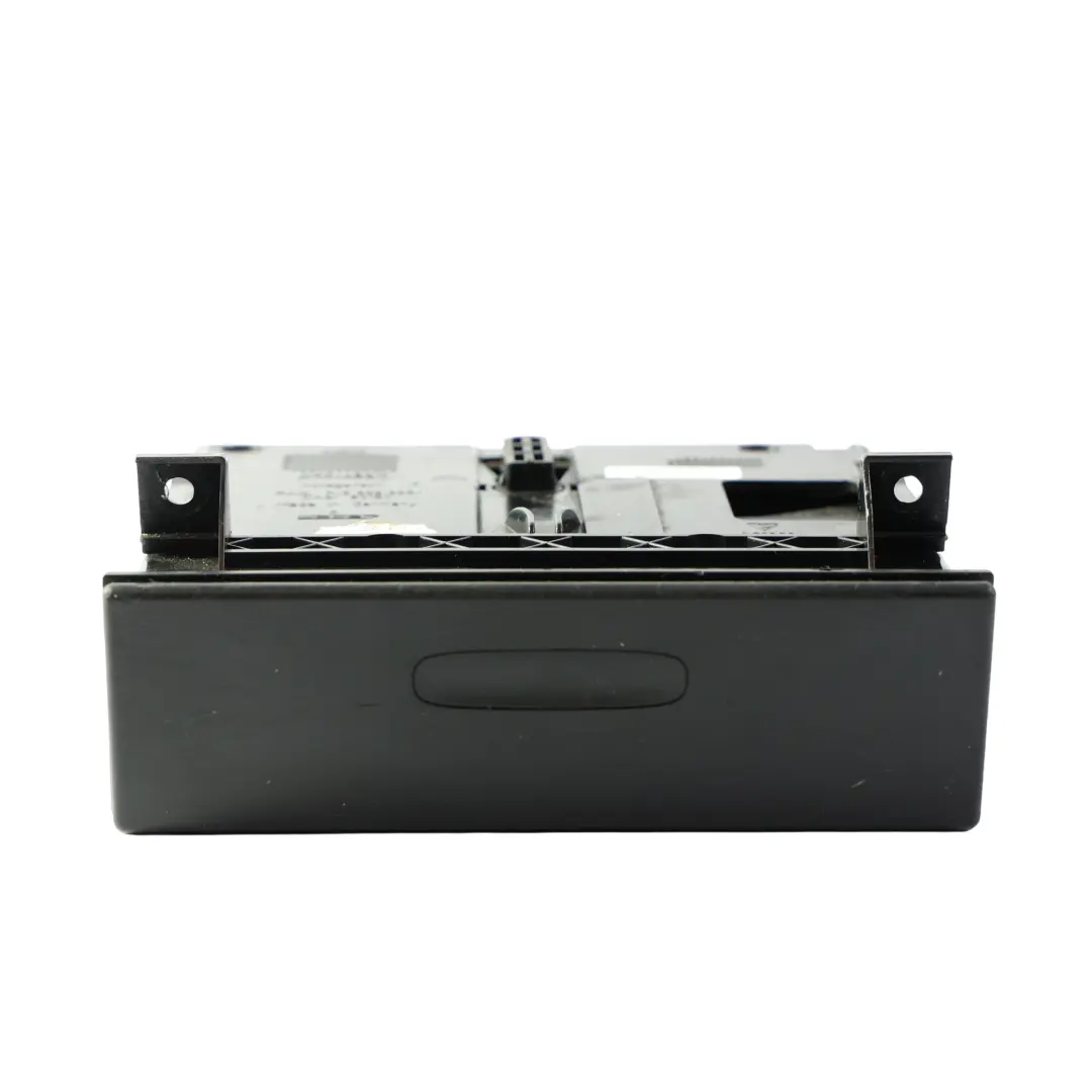 Portacenere Cruscotto Portamonete Nero per Porsche Cayenne 955 9PA con numero di parte 7L5858329 Porsche Cayenne 955 9PA Portacenere Cruscotto Portamonete Nero - SKU 7L5858329 - Numero di parte 7L5858329