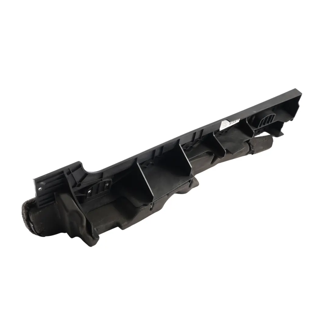 Rivestimento Tappeto Bagagliaio Nero Sinistro per Porsche Cayenne 955 con numero di parte 7L5863527L Porsche Cayenne 955 Rivestimento Tappeto Bagagliaio Nero Sinistro - SKU 7L5863527L - Numero di parte 7L5863527L