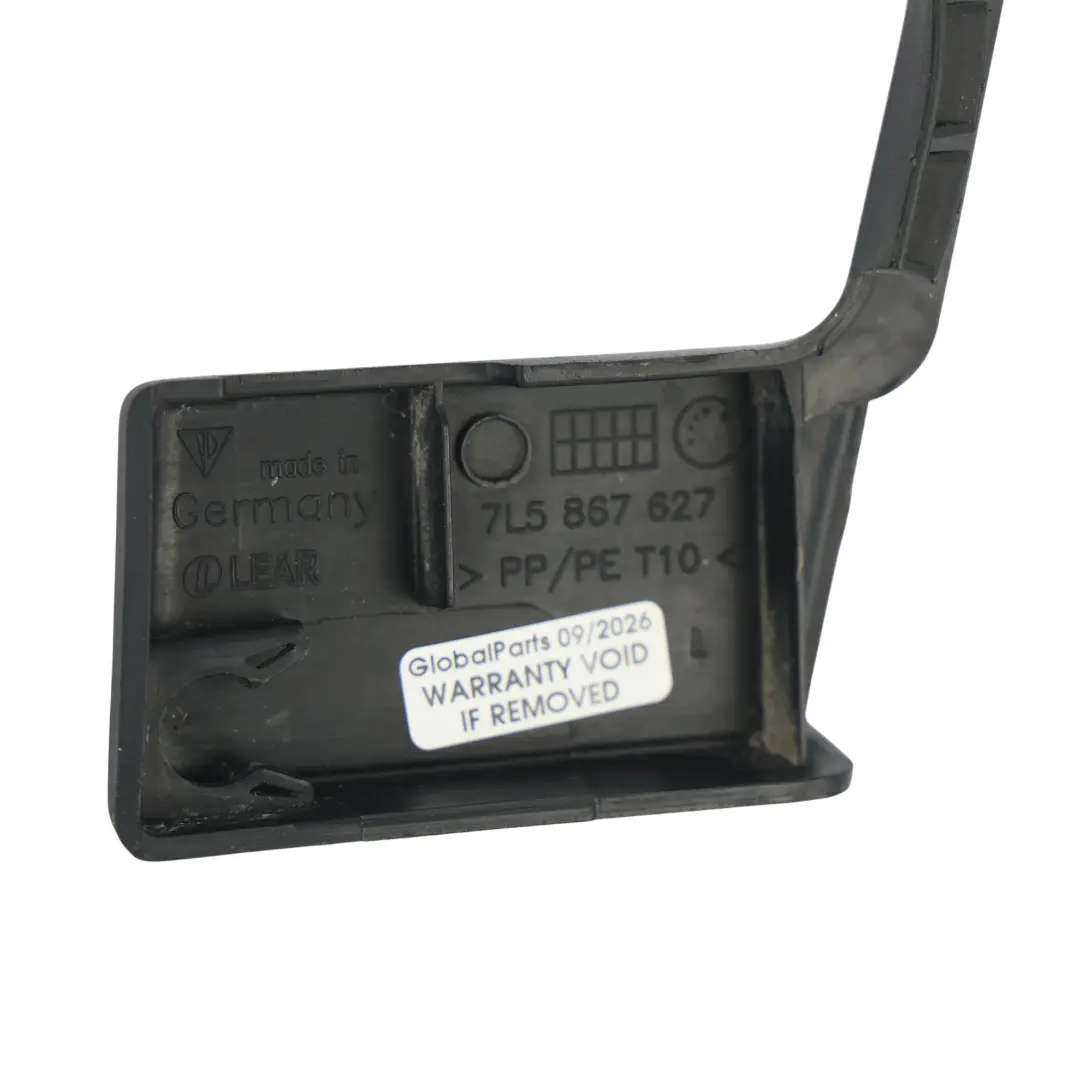 Heckklappen Scharnier Blende Halter Schwarz Links für Porsche Cayenne 9PA mit Teilenummer 7L5867627 Porsche Cayenne 9PA Heckklappen Scharnier Blende Halter Schwarz Links - SKU 7L5867627 - Teilenummer 7L5867627