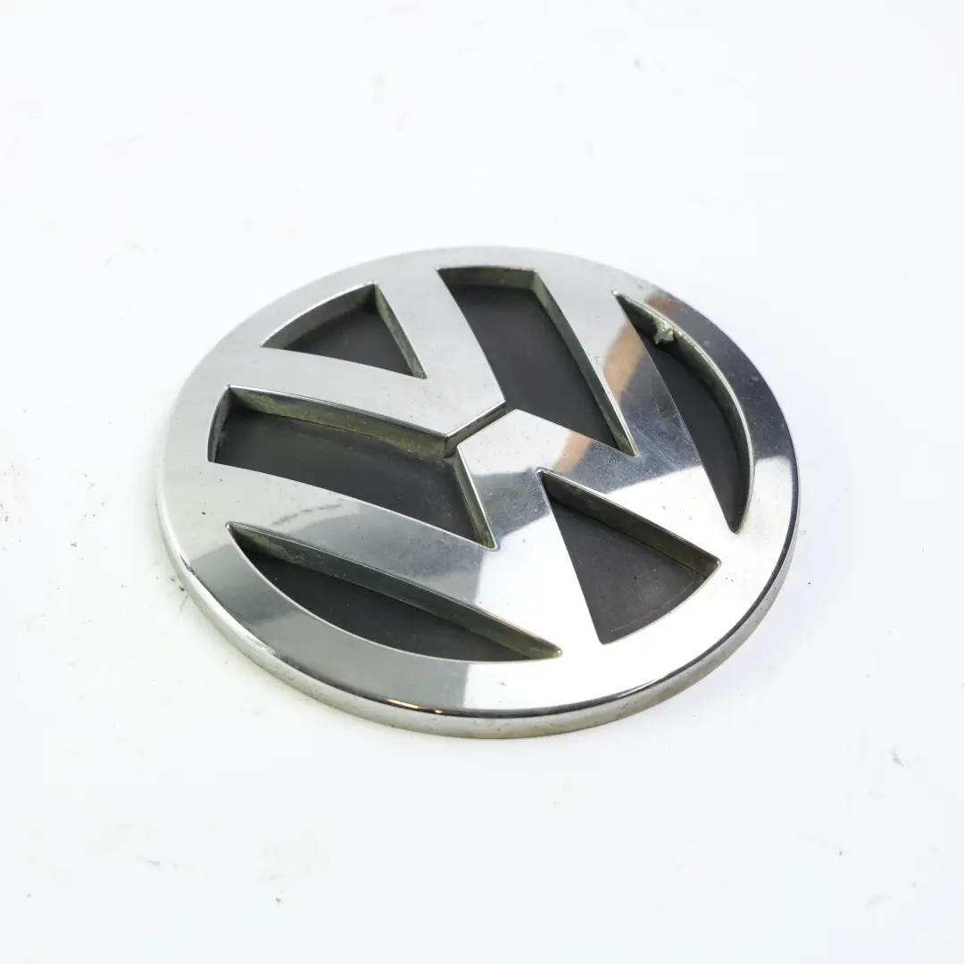 7L Emblem Heckklappe Kofferraum Logo Abzeichen für Volkswagen Touareg mit Teilenummer 7L6853630A Volkswagen Touareg 7L Emblem Heckklappe Kofferraum Logo Abzeichen - SKU 7L6853630A-1 - Teilenummer 7L6853630A