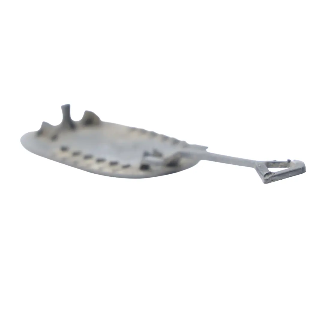 7L Zaślepka Haka Holowniczego Atacama Grey R7P do Volkswagen Touareg o numerze 7L9807450 Volkswagen Touareg 7L Zaślepka Haka Holowniczego Atacama Grey R7P - SKU 7L9807450-ATG - Numer Części 7L9807450