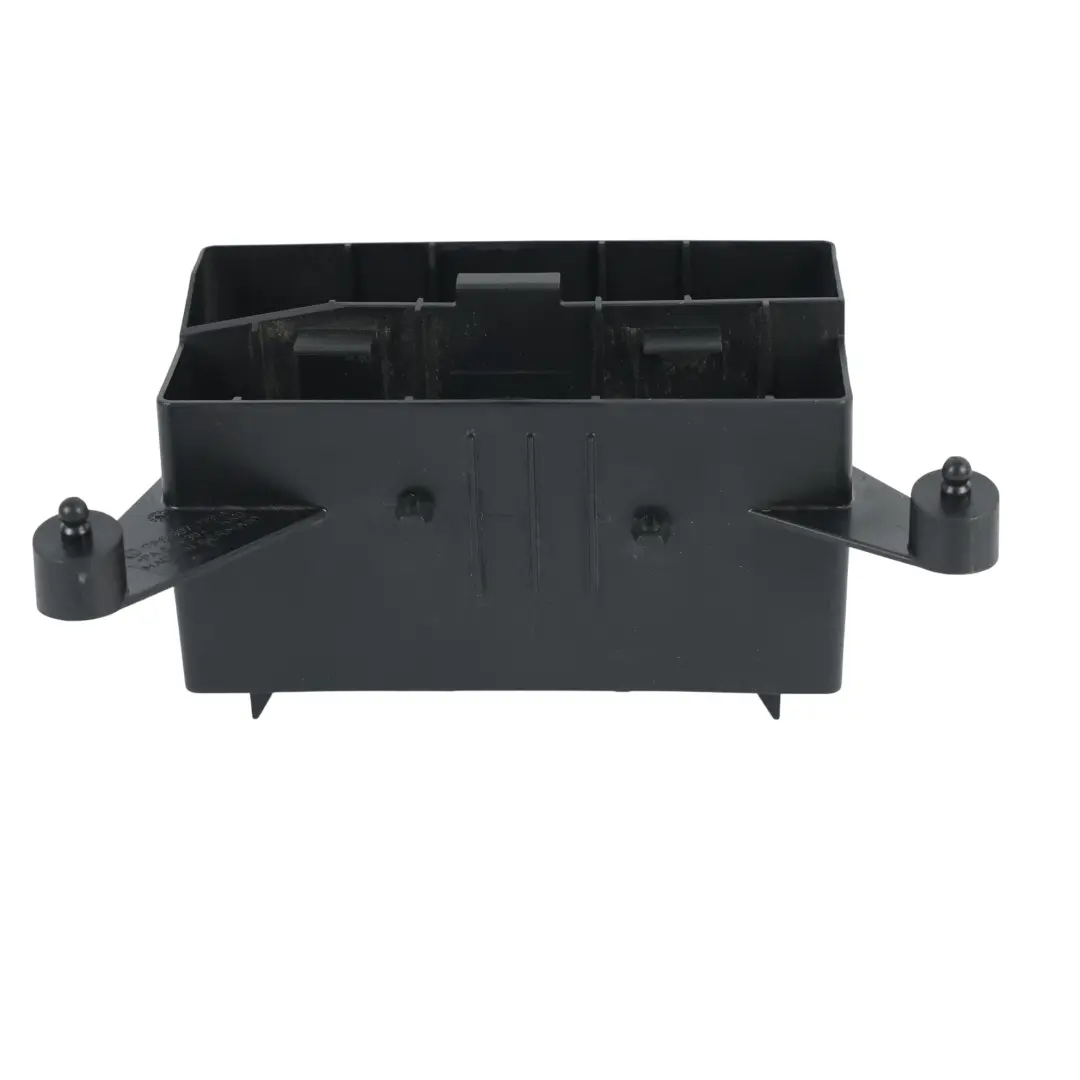 Parking Aid System Control Module Bracket Mount to Volkswagen Touareg R with Part number 7P6907179A Volkswagen Touareg R Parking Aid System Control Module Bracket Mount - SKU 7P6907179A - Part number 7P6907179A