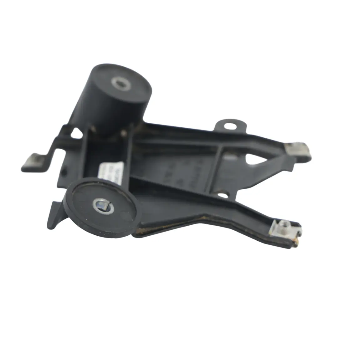 Volkswagen Touareg 7P Lane Change Assist Module Bracket Right O/S - SKU 7P6907456A - Part number 7P6907456A