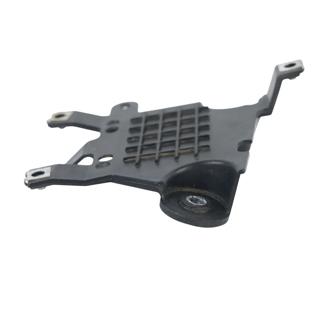 Volkswagen Touareg 7P Lane Change Assist Module Bracket Right O/S - SKU 7P6907456A - Part number 7P6907456A