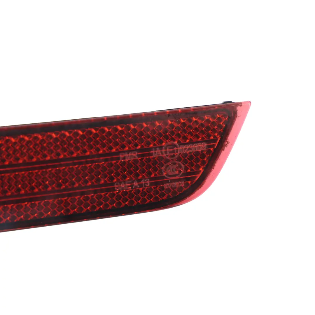 MK2 Reflektor Stoßstange Hinten Links für Volkswagen Touareg mit Teilenummer 7P6945105A Volkswagen Touareg MK2 Reflektor Stoßstange Hinten Links - SKU 7P6945105A - Teilenummer 7P6945105A