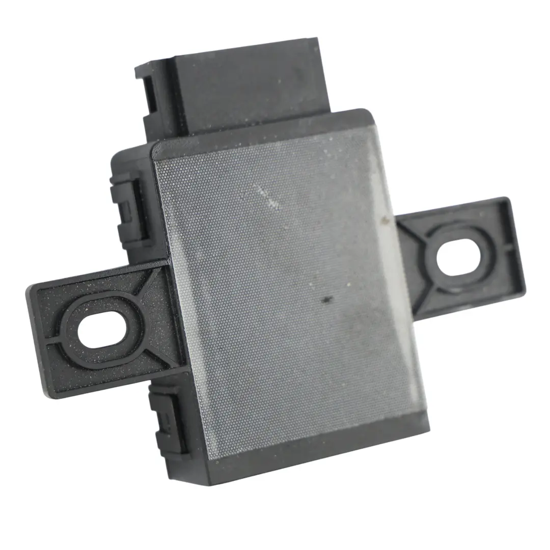 7P Backrest Release Control Module Unit ECU to VW Volkswagen Touareg with Part number 7P6959257 VW Volkswagen Touareg 7P Backrest Release Control Module Unit ECU - SKU 7P6959257 - Part number 7P6959257