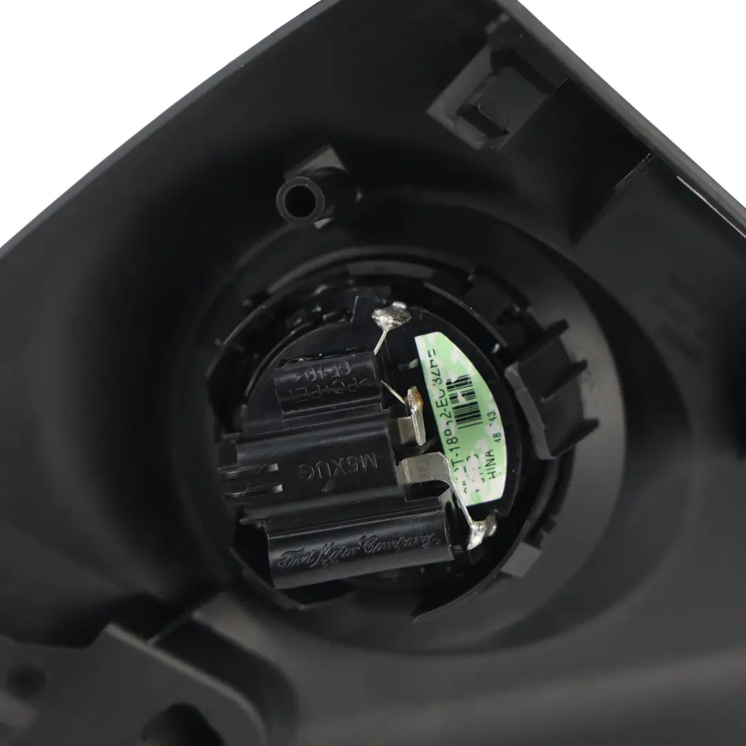 Ford Mondeo Mk3 Osłona Kratka Głośnika Przedni Prawy 7S71-20296-A - SKU 7S7120296A - Numer Części 7S7120296A