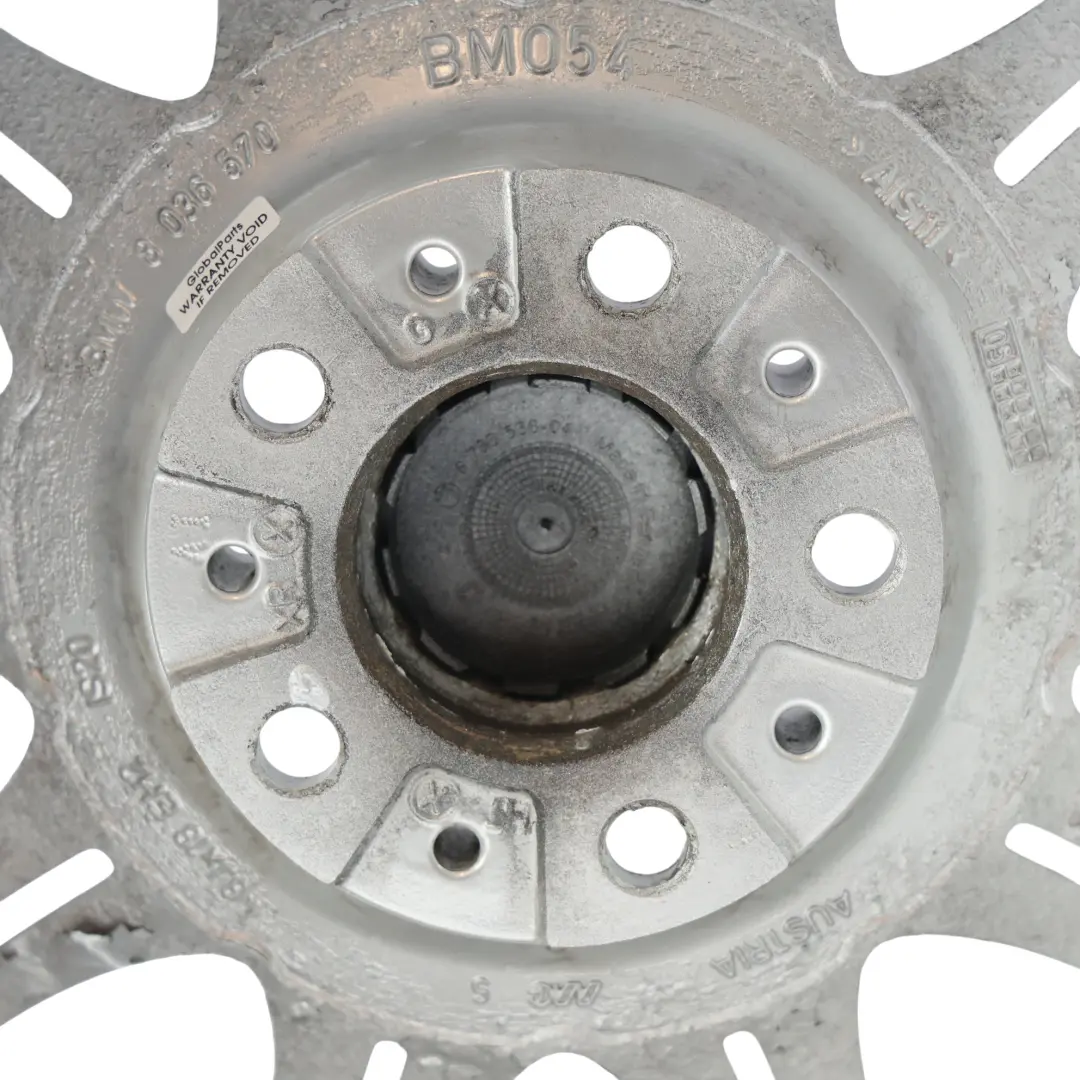 llanta De aleacion De plata 18 "8J ET:20 M De doble radio 135 para BMW E60 E61 con número de pieza 8036947 BMW E60 E61 llanta De aleacion De plata 18 "8J ET:20 M De doble radio 135 - SKU 8036947-1 - Número de pieza 8036947