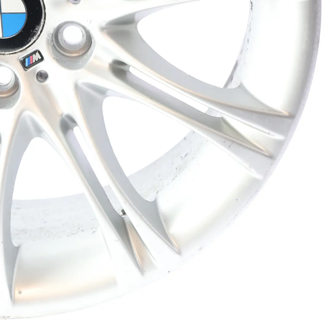 Jantes Alu Alliage 18" Rayons Doubles 135 8J ET:20 pour BMW E60 E61 à propos du numéro de pièce 8036947 BMW E60 E61 Jantes Alu Alliage 18" Rayons Doubles 135 8J ET:20 - SKU 8036947-1 - Numéro de pièce 8036947