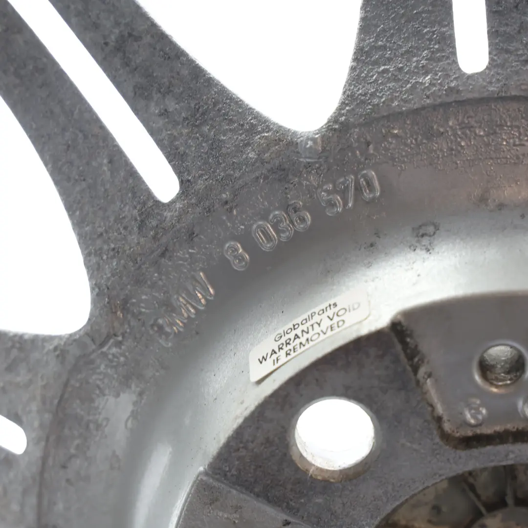 Llanta de aleación de plata 18 "ET:20 8J M Doble Radio 135 para BMW E60 E61 con número de pieza 8036947 BMW E60 E61 Llanta de aleación de plata 18 "ET:20 8J M Doble Radio 135 - SKU 8036947-10 - Número de pieza 8036947
