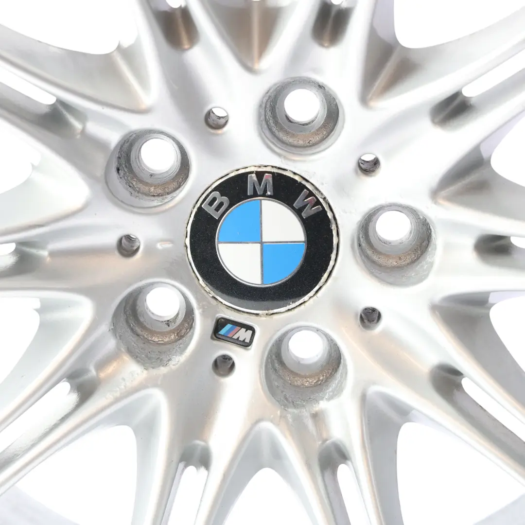 Llanta Aleación Plata 18" ET:20 8J M Doble Radio 135 para BMW E60 E61 con número de pieza 8036947 BMW E60 E61 Llanta Aleación Plata 18" ET:20 8J M Doble Radio 135 - SKU 8036947-2 - Número de pieza 8036947