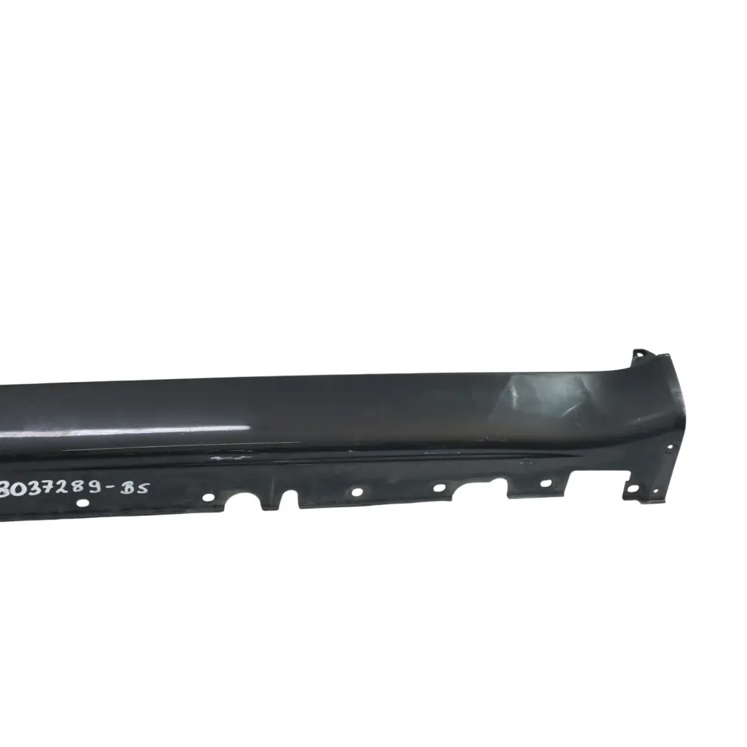 Moldura de Umbral de Puerta M Sport Black Sapphire Metallic - 475 para BMW X5 E70 con número de pieza 8037289 BMW X5 E70 Moldura de Umbral de Puerta M Sport Black Sapphire Metallic - 475 - SKU 8037289-BS - Número de pieza 8037289