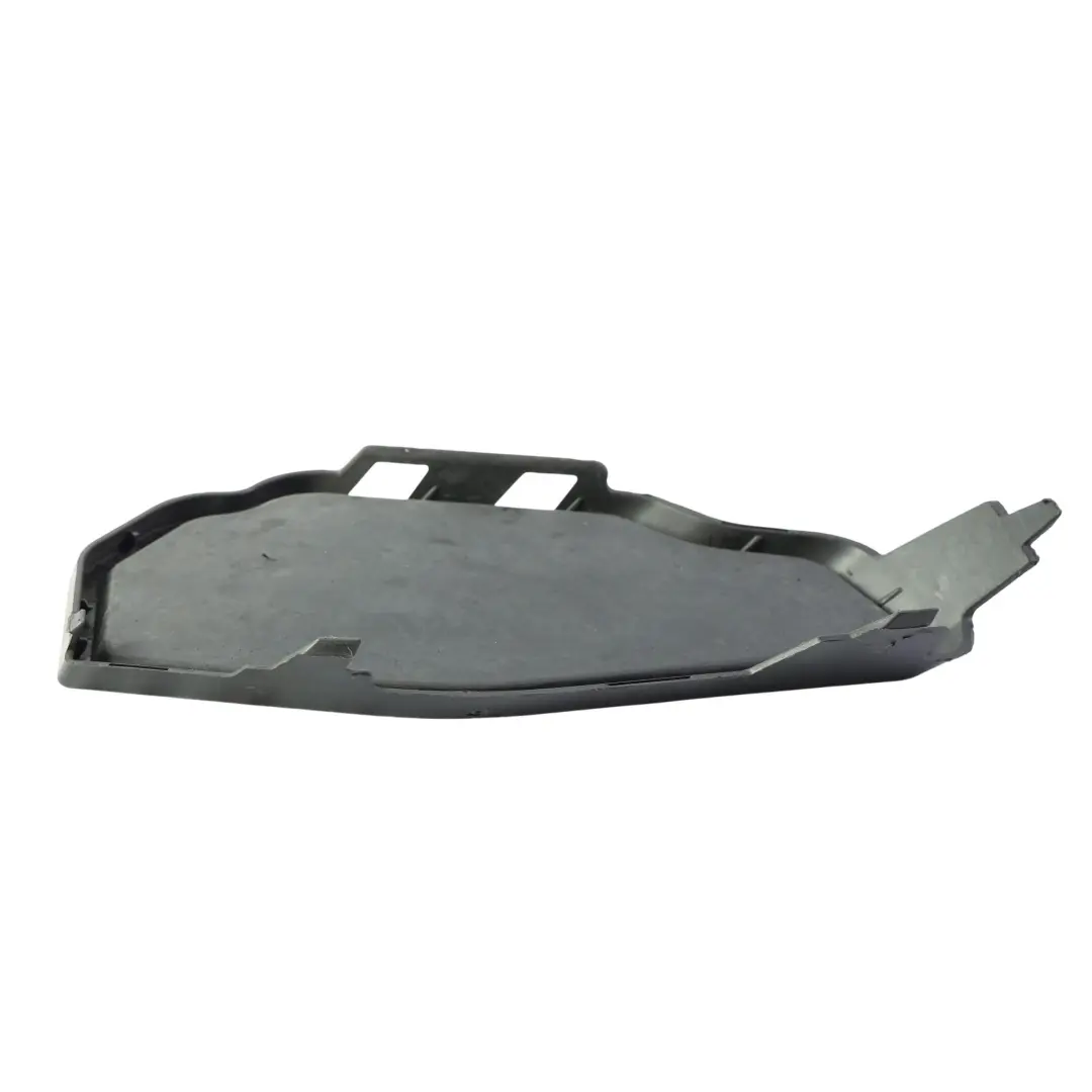 Coupé Zaślepka Zderzaka Przód Prawa do BMW F44 Gran o numerze 8075494 BMW F44 Gran Coupé Zaślepka Zderzaka Przód Prawa - SKU 8075494 - Numer Części 8075494