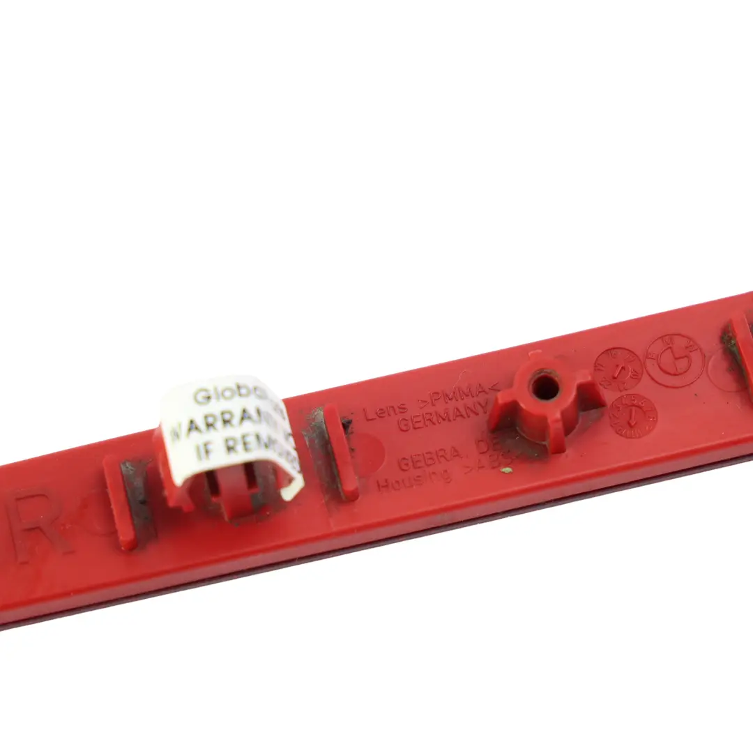 Fanale Riflettore Paraurti Posteriore Destro per BMW F40 con numero di parte 8077174 BMW F40 Fanale Riflettore Paraurti Posteriore Destro - SKU 8077174 - Numero di parte 8077174