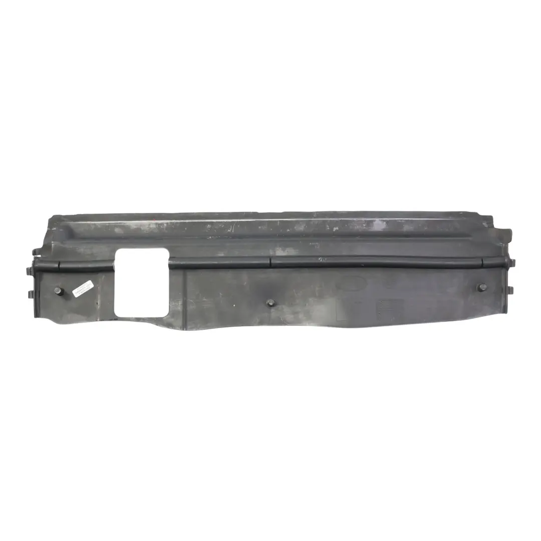 Osłona Górna Chłodnicy Pas Przedni do Land Rover Range Rover L322 o numerze 8258950 Land Rover Range Rover L322 Osłona Górna Chłodnicy Pas Przedni - SKU 8258950 - Numer Części 8258950