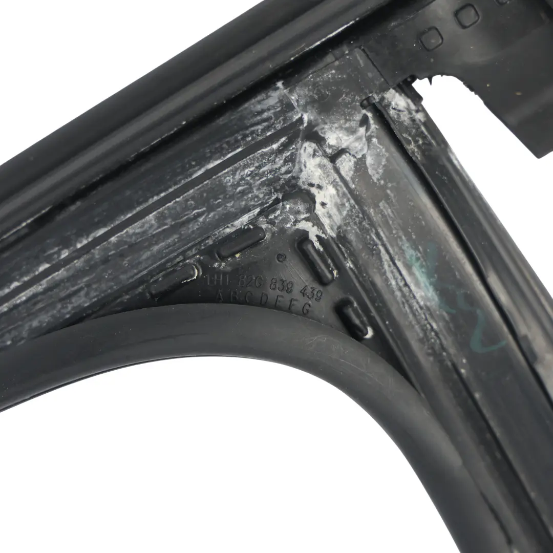 Audi A1 GB Door Window Guide Run Channel Seal Rubber Rear Left N/S - SKU 82G839439A - Part number 82G839439A