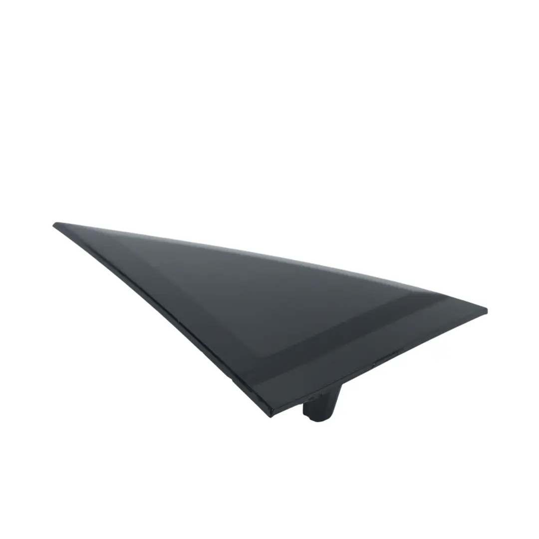 Audi A1 MK2 Moldura Triangular Esquina Puerta Trasera Izquierda Negra - SKU 82G839903A - Número de pieza 82G839903A