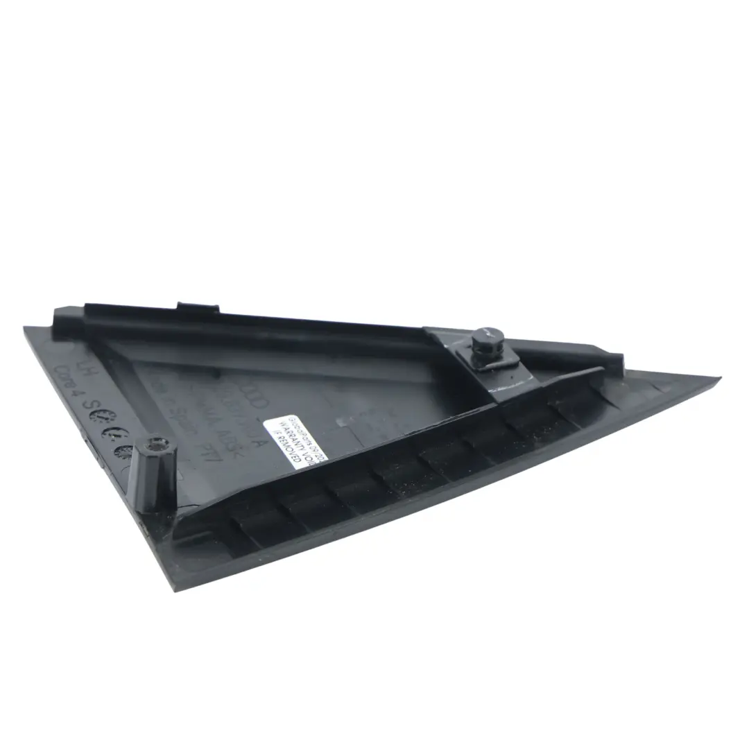 Audi A1 MK2 Moldura Triangular Esquina Puerta Trasera Izquierda Negra - SKU 82G839903A - Número de pieza 82G839903A