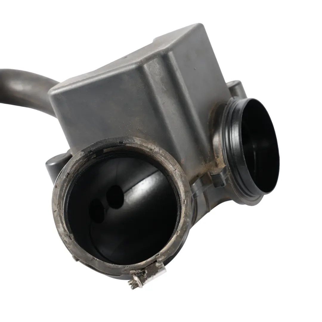 Tubo Aria Filtrata Risonatore per BMW F20 F21 F30 F34 LCI con numero di parte 8479958 BMW F20 F21 F30 F34 LCI Tubo Aria Filtrata Risonatore - SKU 8479958-2 - Numero di parte 8479958