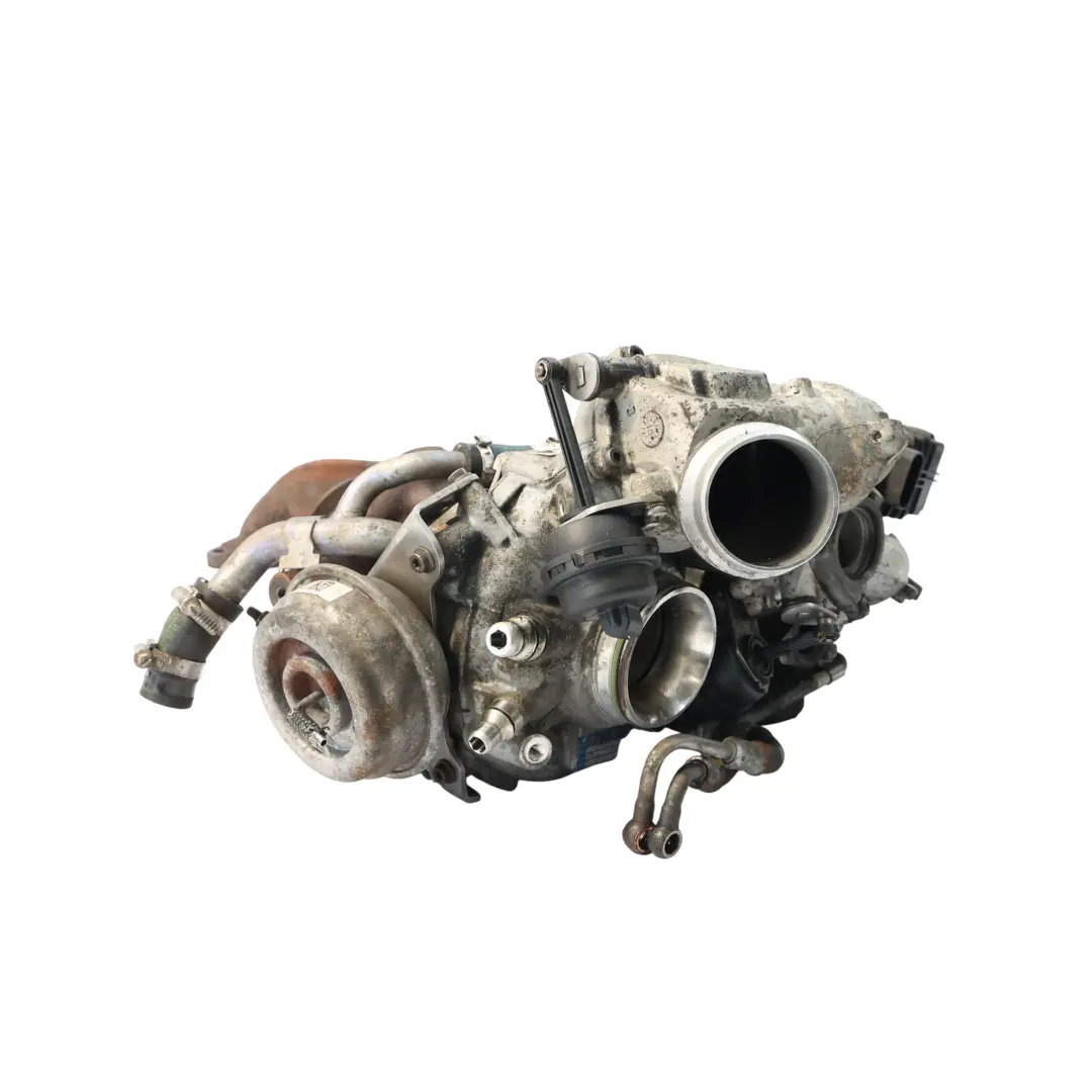 BMW F30 F31 F32 N57Z Turbocharger Part Housing Cold Intake Charge Side - SKU 8508092-2 - Part number 8508092