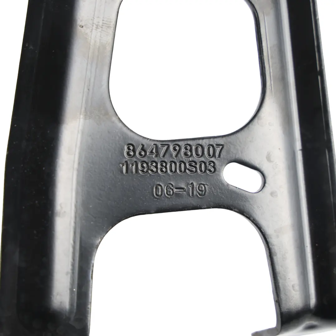 BMW G01 G02 G05 G06 G07 G14 G15 G20 Intake Manifold Support Mount Front 8647981 - SKU 8647980 - Part number 8647980