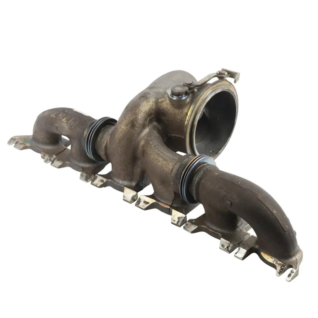 BMW X3 G01 Obudowa Kolektora Turbosprężarki 3.0 Benzyna M40i B58D - SKU 8679022-1 - Numer Części 8679022