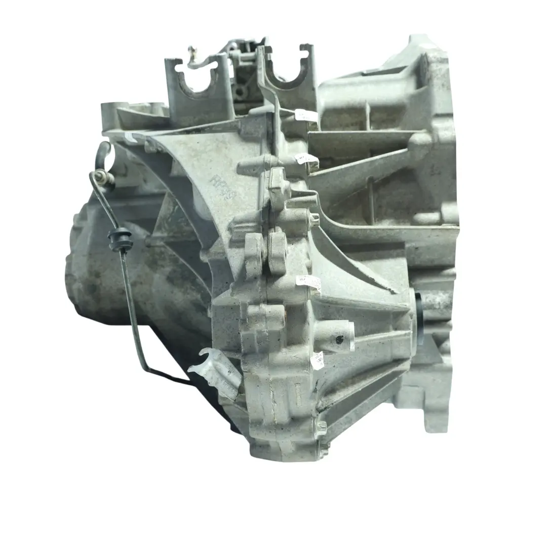 BMW F40 118i Manual Gearbox 6 Speed 1.5 Petrol GS6-58BG ADC WARRANTY - SKU 8689381 - Part number 8689381