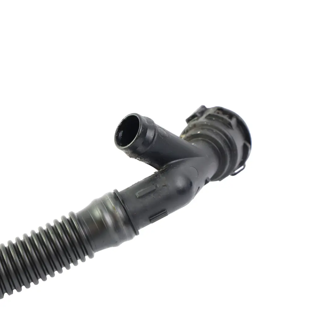 Przewód Odpowietrzający Skrzyni Korbowej do BMW G01 G02 G20 G21 G26 o numerze 8693006 BMW G01 G02 G20 G21 G26 Przewód Odpowietrzający Skrzyni Korbowej - SKU 8693006 - Numer Części 8693006