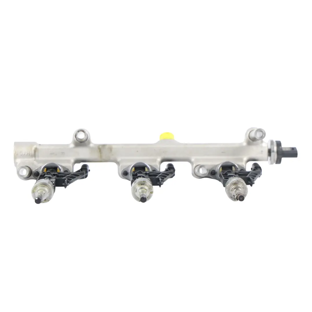 Rampa Inyección Combustible Alta Presión M40i B58D para BMW X3 G01 con número de pieza 8698787 BMW X3 G01 Rampa Inyección Combustible Alta Presión M40i B58D - SKU 8698787 - Número de pieza 8698787