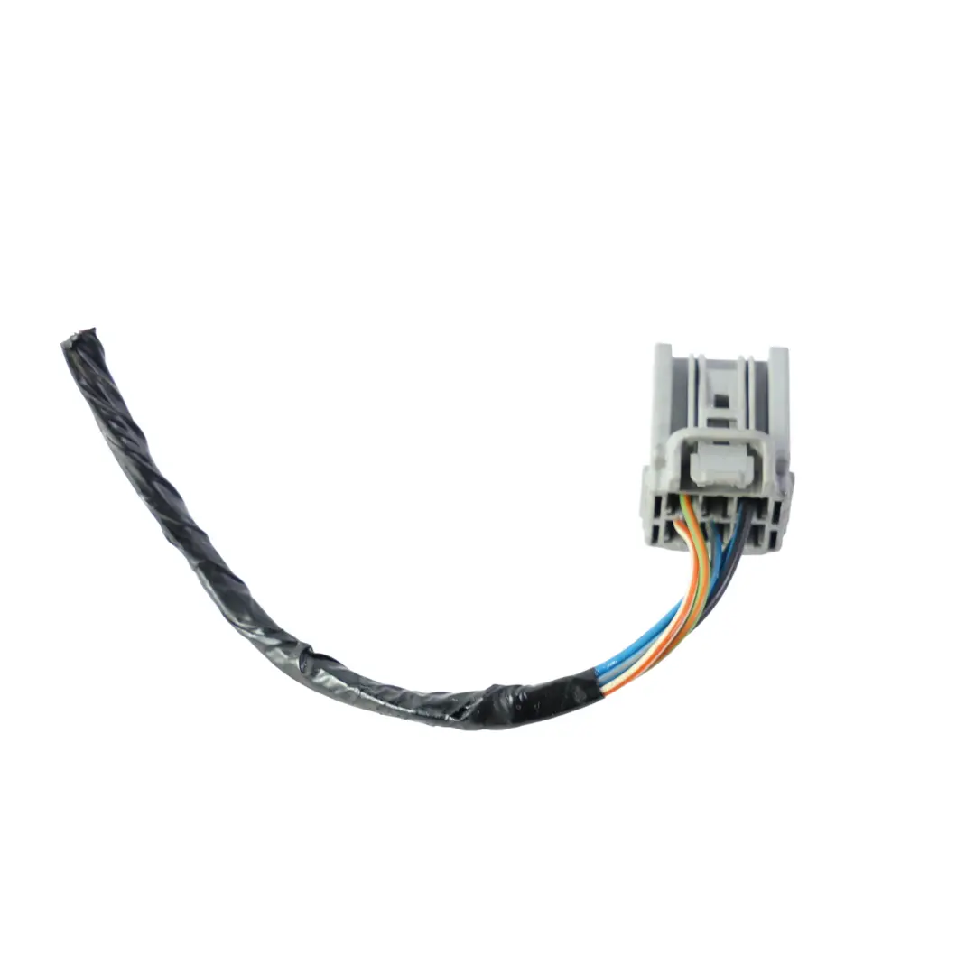 Ford Fiesta MK7 Faro Posteriore Fanale Presa Connettore Cavo Destro - SKU 8A61-13404-A-1 - Numero di parte 8A61-13404-A