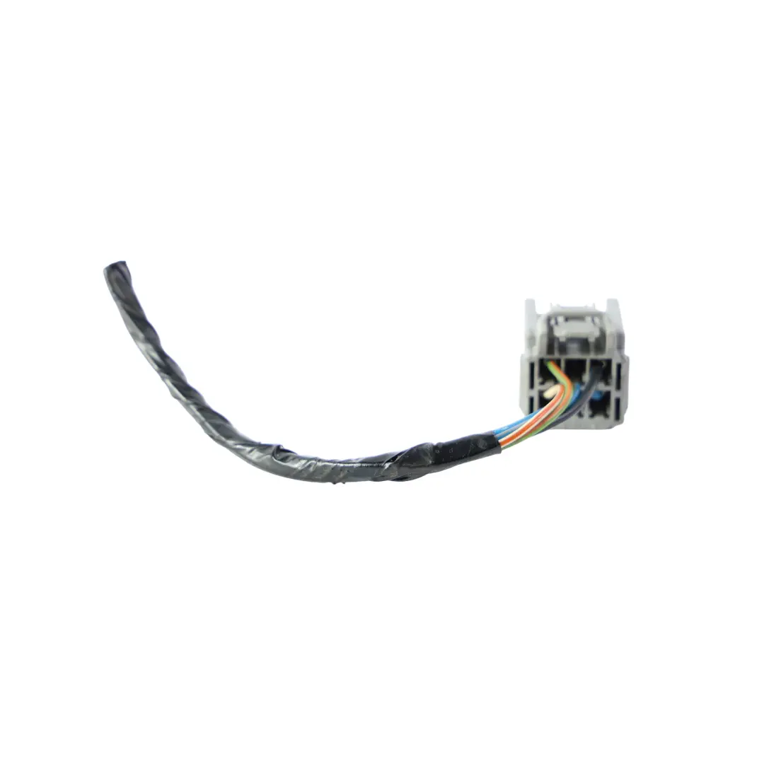 Douille Câble Feu Arrière Droit pour Ford Fiesta MK7 à propos du numéro de pièce 8A61-13404-A Ford Fiesta MK7 Douille Câble Feu Arrière Droit - SKU 8A61-13404-A-1 - Numéro de pièce 8A61-13404-A