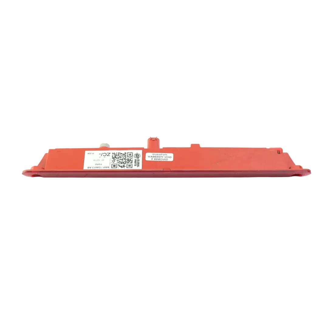 Ford Fiesta MK7 Terzo Stop Luce Freno Posteriore - SKU 8A61-13A613-AB - Numero di parte 8A61-13A613-AB