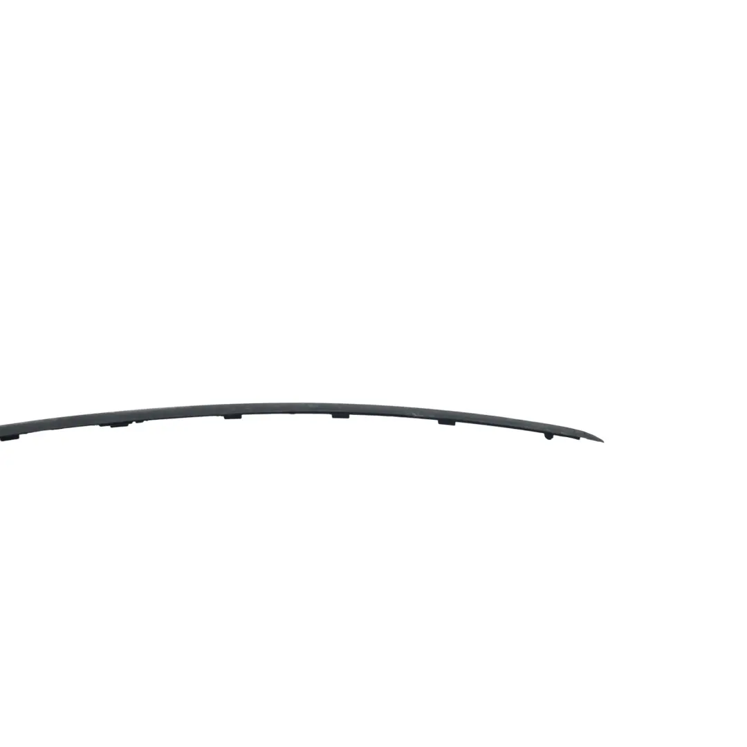 Moldura Parabrisas Derecha para Ford Fiesta Mk7 con número de pieza 8A61-A03194-ACW Ford Fiesta Mk7 Moldura Parabrisas Derecha - SKU 8A61-A03194-ACW - Número de pieza 8A61-A03194-ACW
